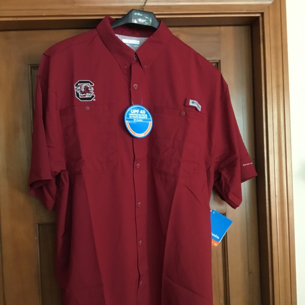 South Carolina Gamecocks NWT Mens XL Garnet Columbia PFG Fishing Short Sleeve